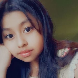 Meet your Posher, Daniela